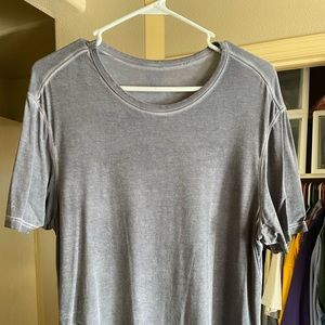 Lululemon Commission short sleeve t-shirt. Large.